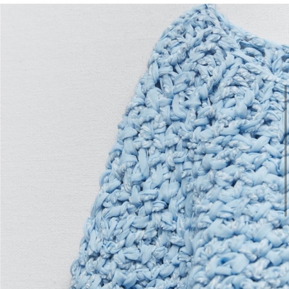 Limited Addition Crochet Cropped Sweater - Picture 5 of 5